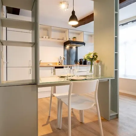 Hypercentre / Gares - Superbe équipé Apartamento Lila